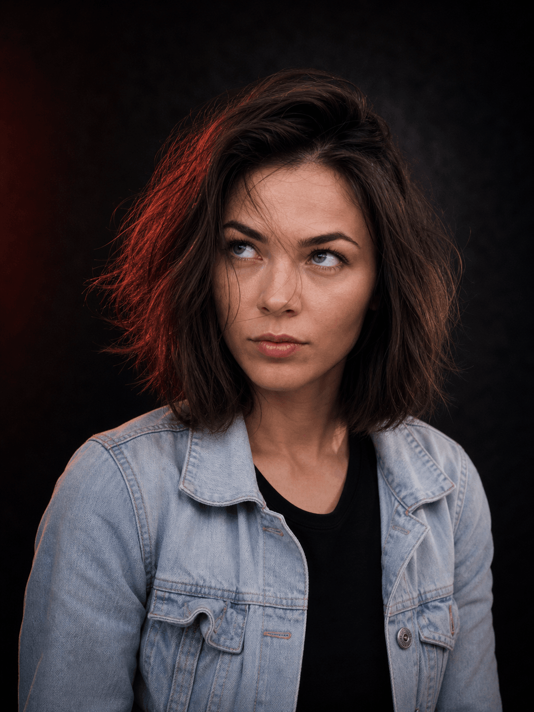 Nina Kraviz booking profile