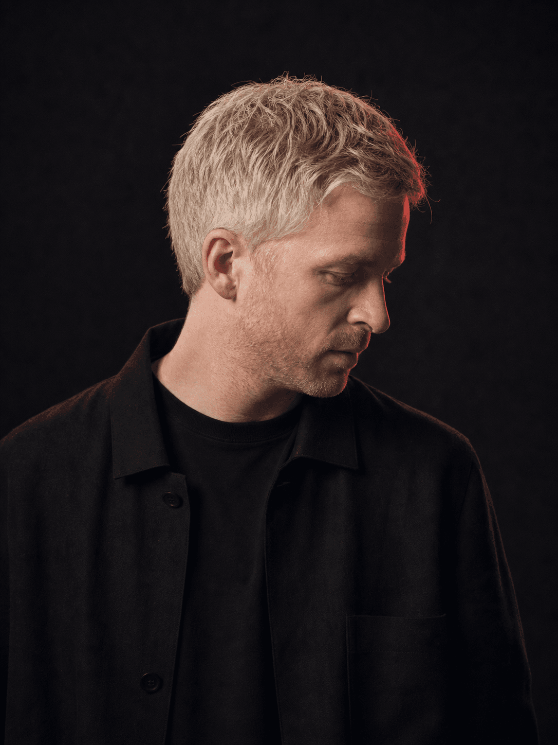 Ólafur Arnalds booking profile