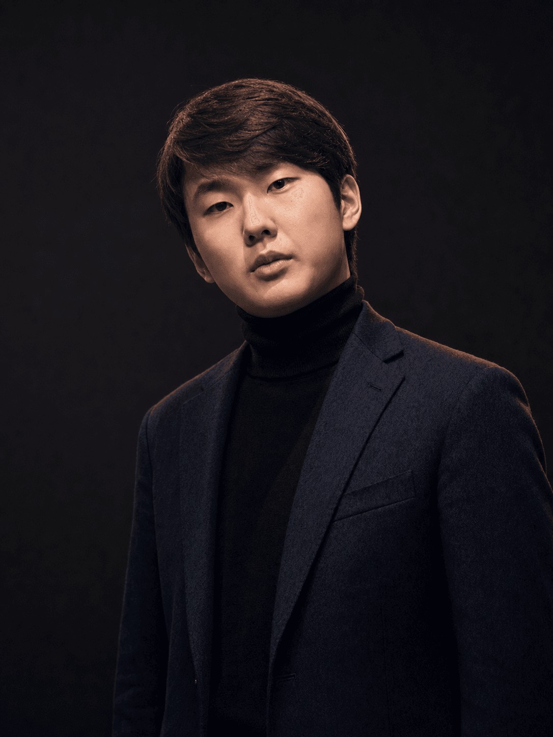 Seong-Jin Cho booking profile