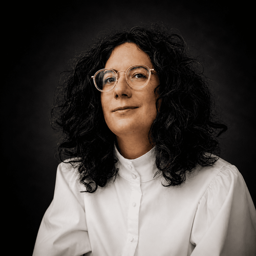 Alexandra Stréliski booking profile