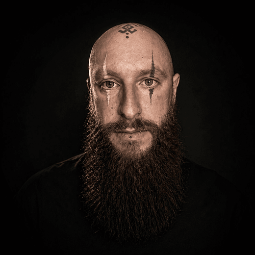 Adrián Hour booking profile