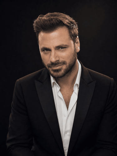 Hauser booking profile
